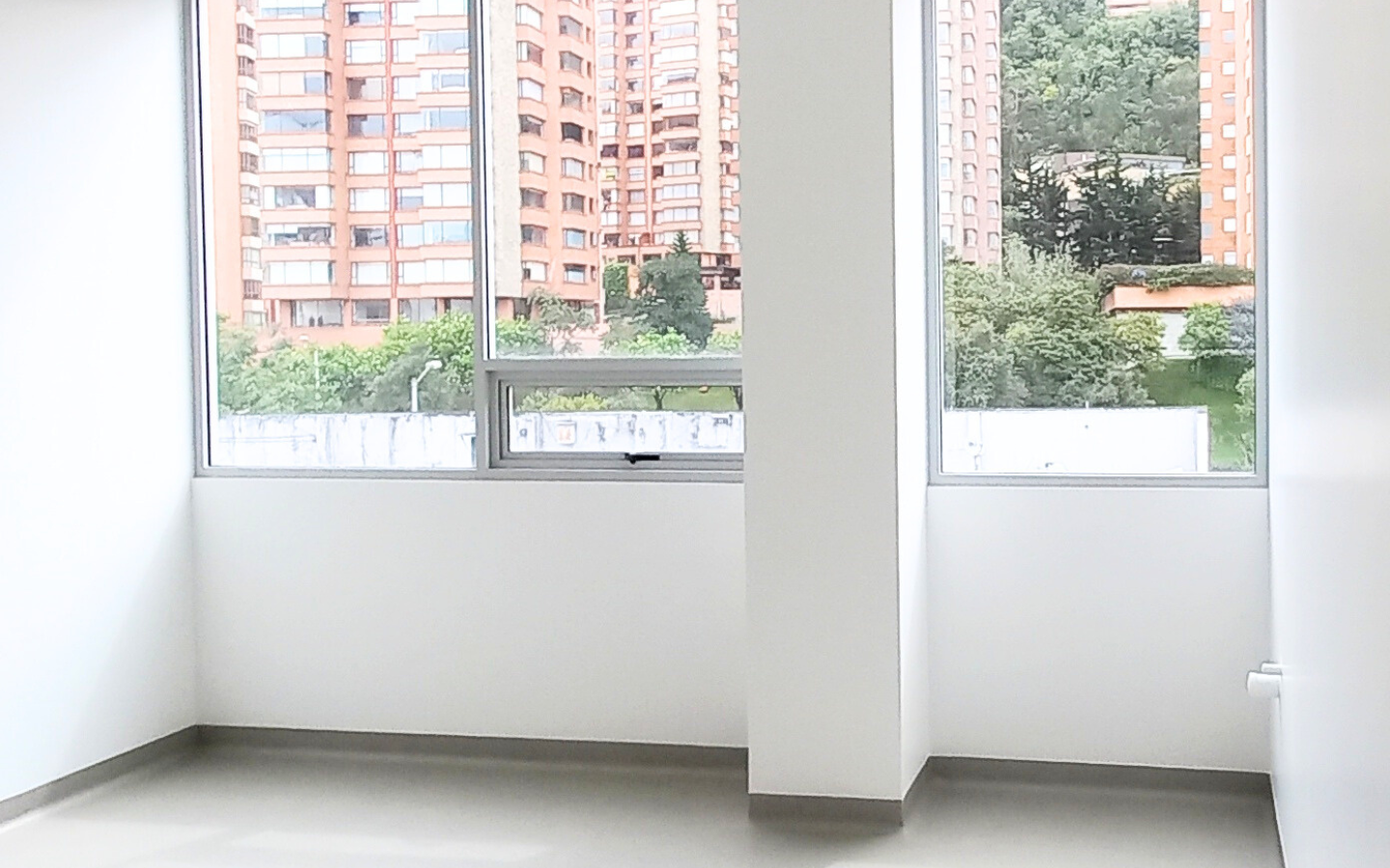 Vendo Moderno Consultorio en Santa Barbara 28,02m2.