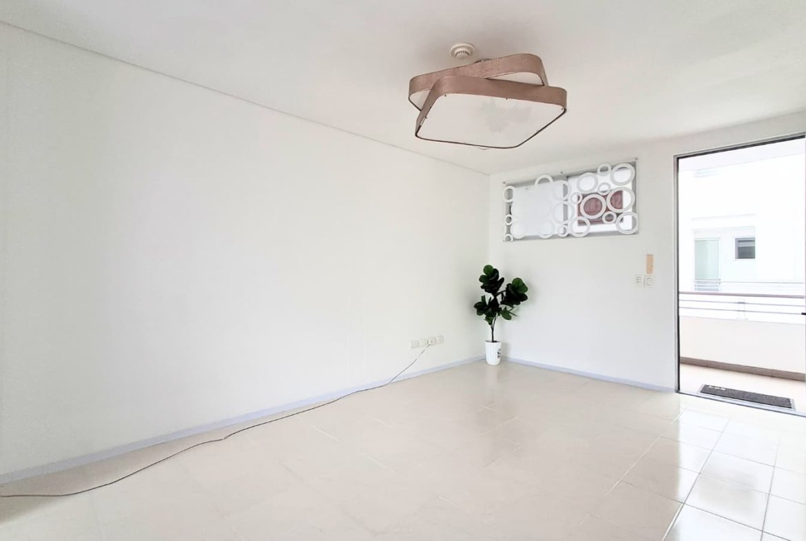 Vendo Consultorio en Centro Médico 38m2