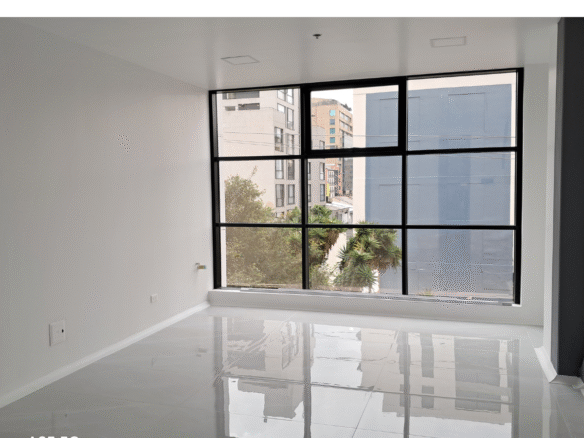 Arriendo Consultorio Premium a Estrenar en Santa Barbara 27,48m2.