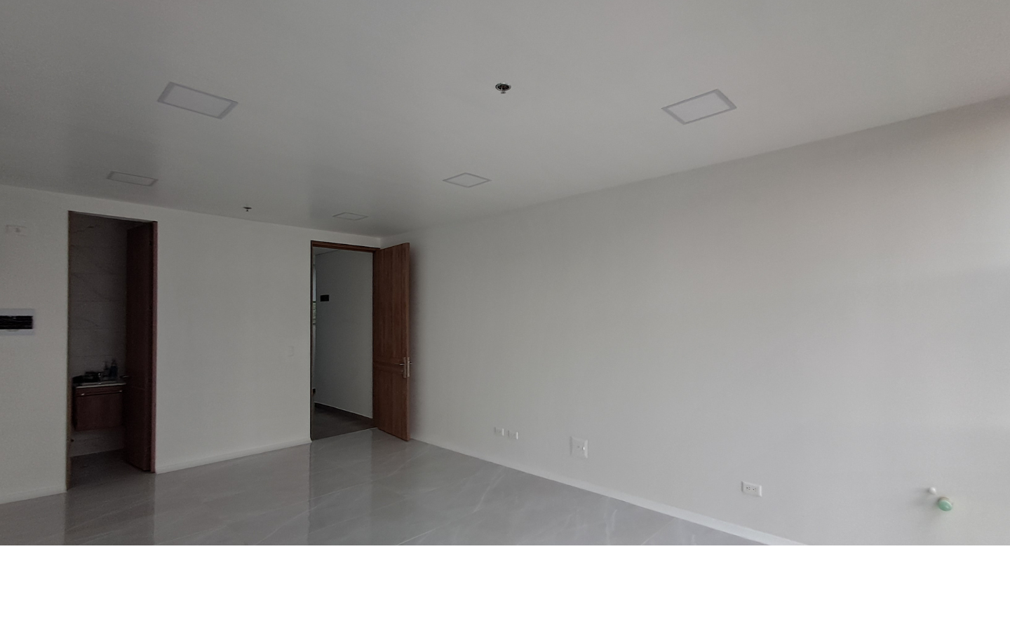 Arriendo Consultorio Premium a Estrenar en Santa Barbara 27,48m2.