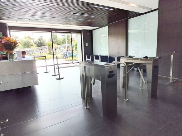 Vendo/Arriendo Moderno Consultorio|Oficina 40m2 Bella Suiza