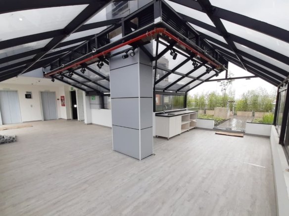 Arriendo Consultorio en Torre Empresarial Hibrida 29m2
