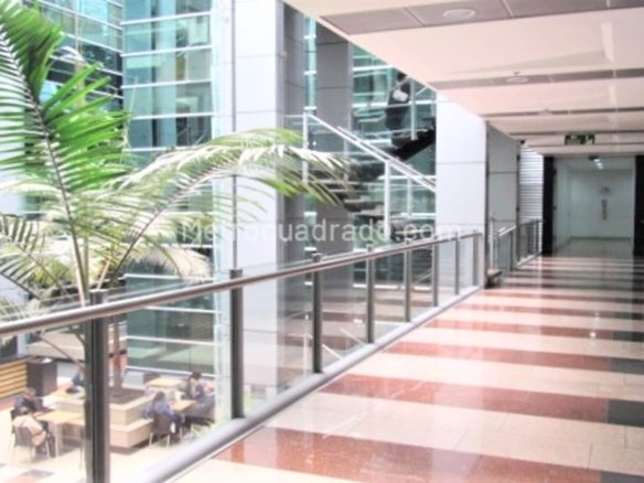 Vendo/ Arriendo Amplio Consultorio 42m2 El Bosque