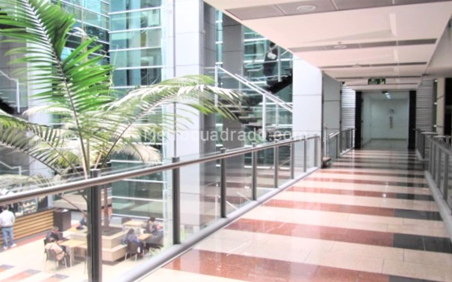 Vendo/ Arriendo Amplio Consultorio 42m2 El Bosque
