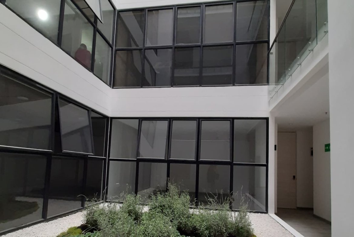 Arriendo Consultorio en Torre Empresarial Hibrida 29m2