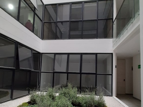 Arriendo Consultorio en Torre Empresarial Hibrida 29m2