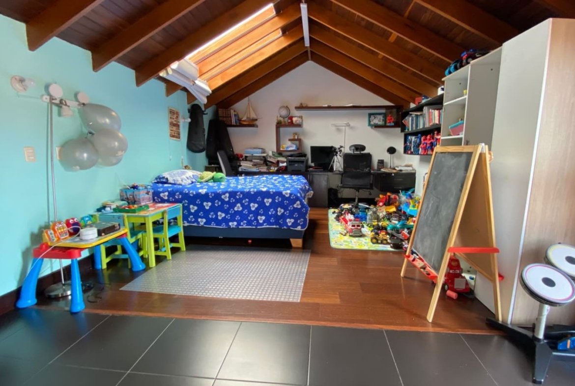 Venta Casa en Rincón de Los Nogales, Chia