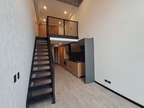 Venta Apartaestudio Loft Dúplex en El Polo Bogotá