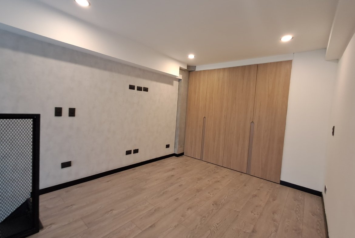 Venta Apartaestudio Loft Dúplex en El Polo Bogotá