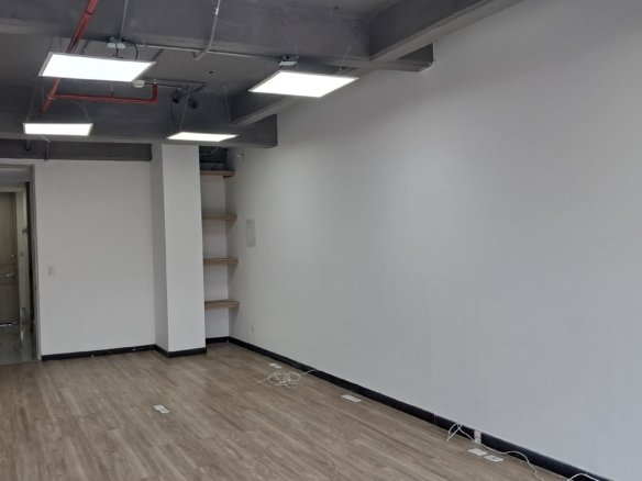 Arriendo Consultorio /Oficina en Cedritos 38m2