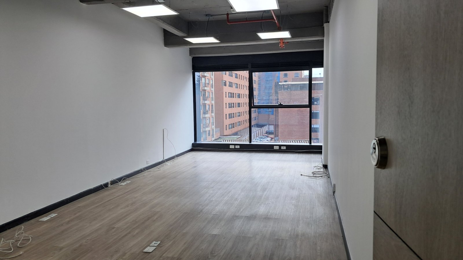 Arriendo Consultorio /Oficina en Cedritos 38m2